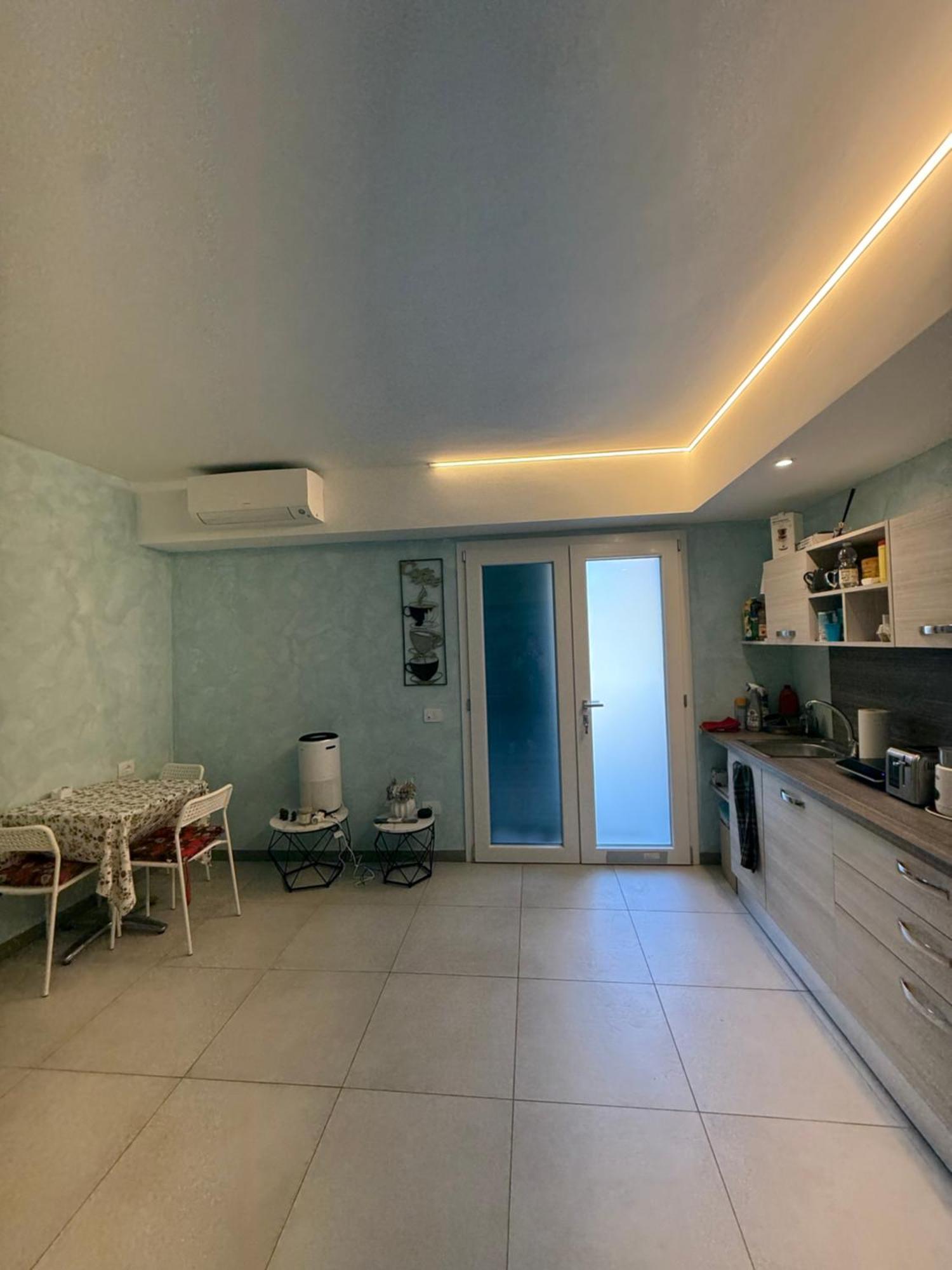 Agriturismo Un Mare Di Fiori 文蒂米利亚 外观 照片