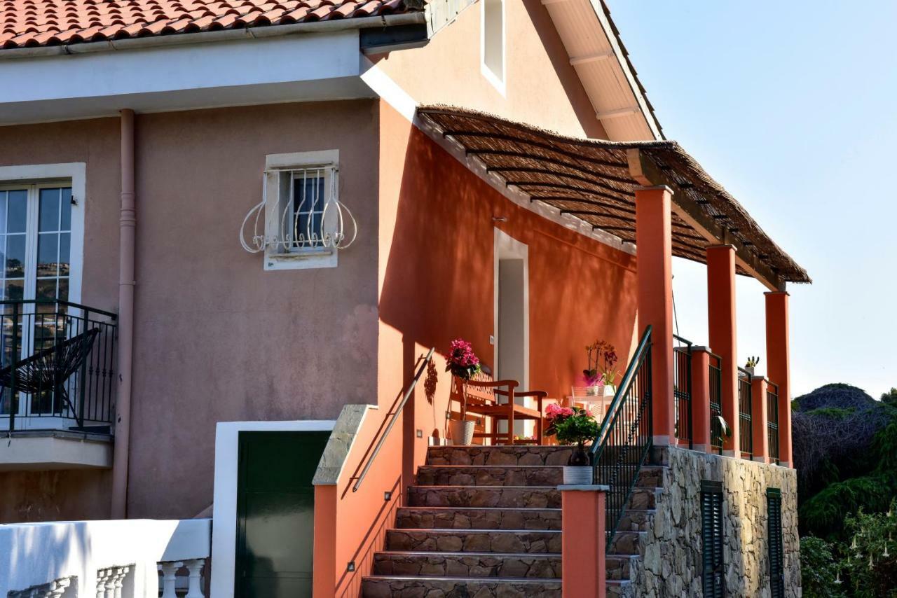 Agriturismo Un Mare Di Fiori 文蒂米利亚 外观 照片